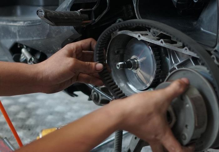 Ini Dia Yang Bisa Jadi Pemicu Getaran CVT Motor Matic